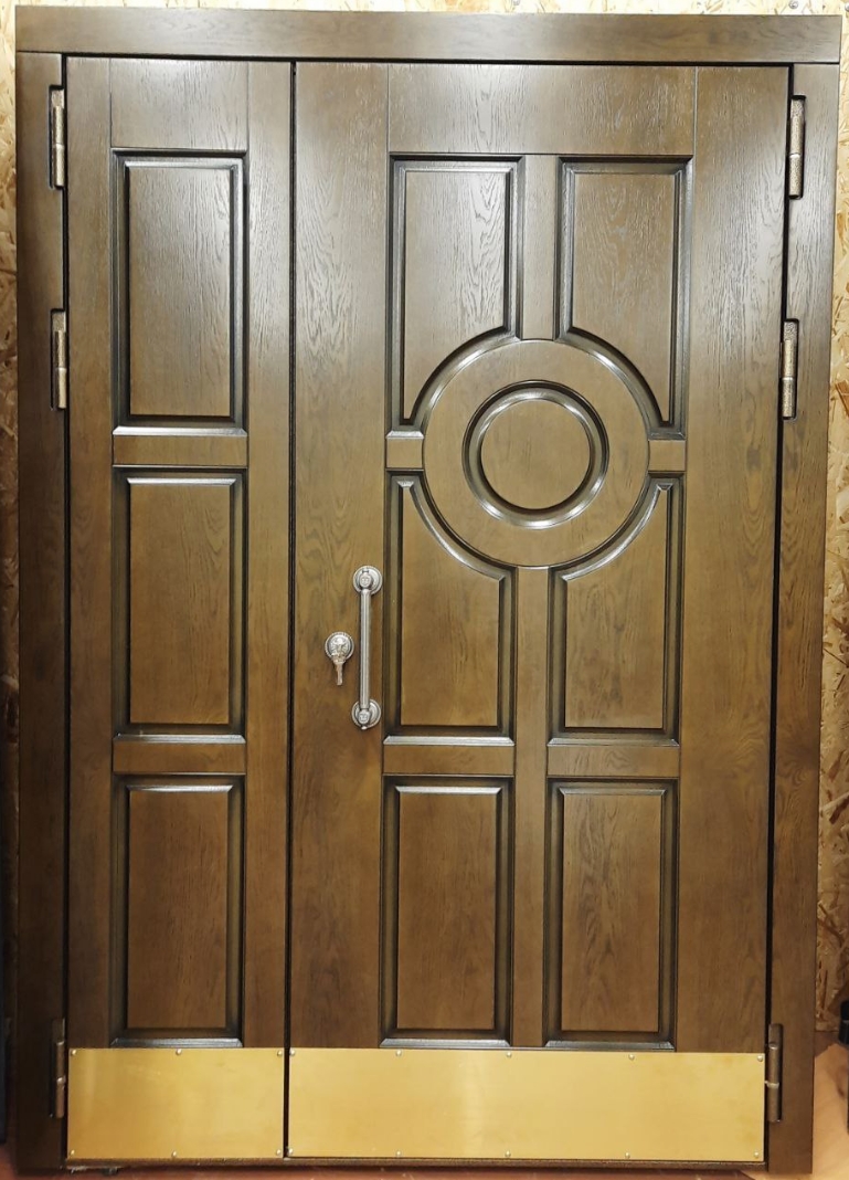 Металлическая дверь в коттедж RS-800