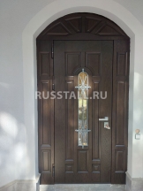 Дверь в коттедж RS872 - Фото Дверь в коттедж RS872 - Изображение